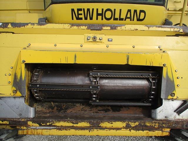 Main image New Holland TR99 8