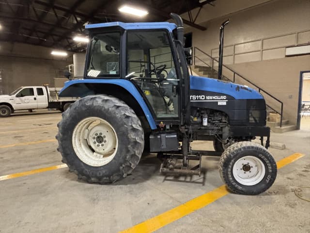 Image of New Holland TS110 equipment image 3