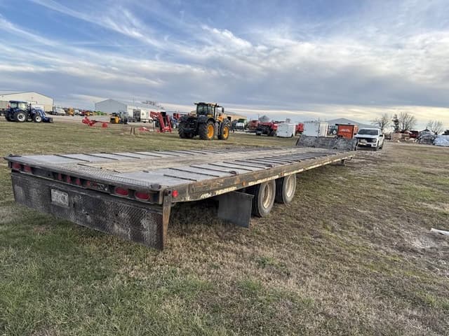 Image of Dakota Undetermined equipment image 1