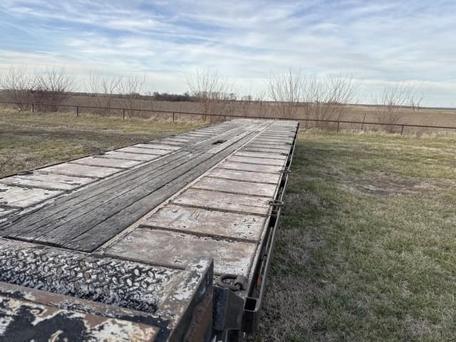 Image of Dakota Undetermined equipment image 2