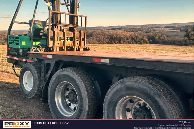 Image of Peterbilt 357 equipment image 3