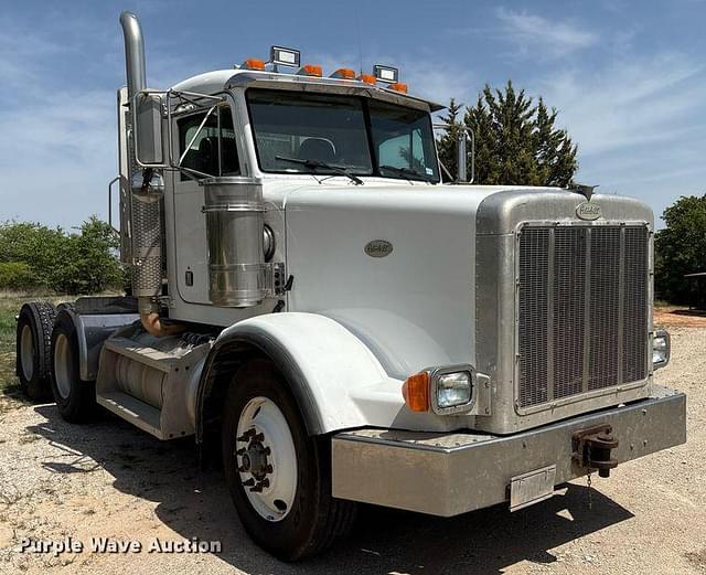 Image of Peterbilt 357 equipment image 2