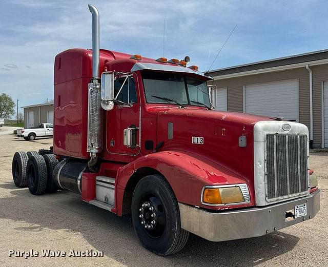 Image of Peterbilt 377 equipment image 2