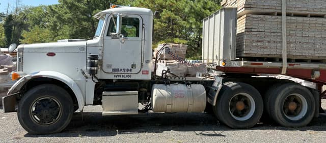 Image of Peterbilt 378 equipment image 2