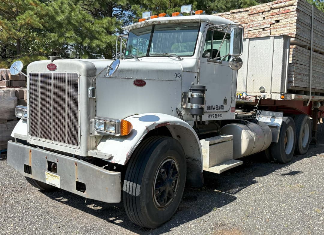 Image of Peterbilt 378 Primary image