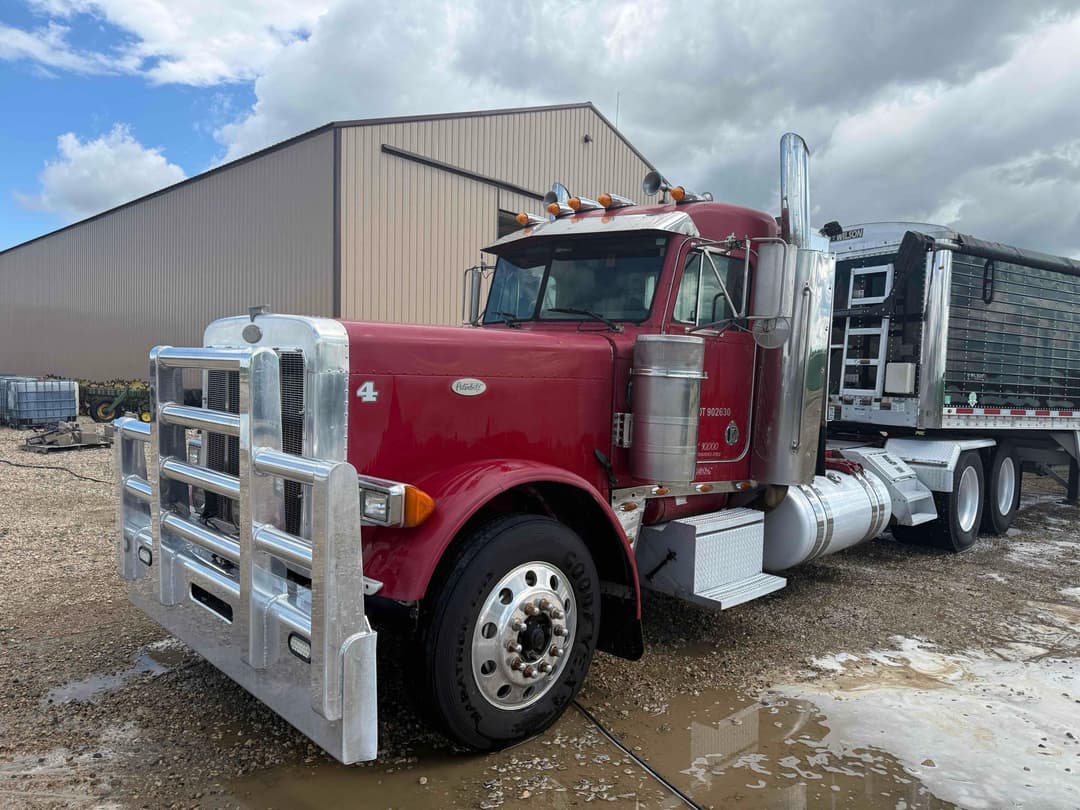 Image of Peterbilt 378 Primary image