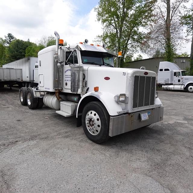 Image of Peterbilt 378 equipment image 2