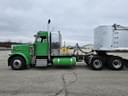 1999 Peterbilt 379 Image