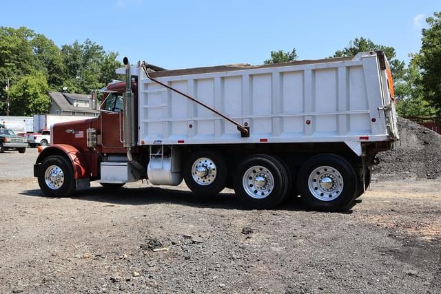 Image of Peterbilt 379 equipment image 4