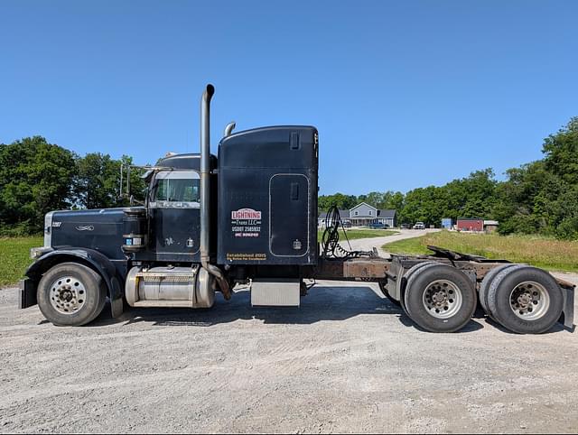 Image of Peterbilt 379 equipment image 1