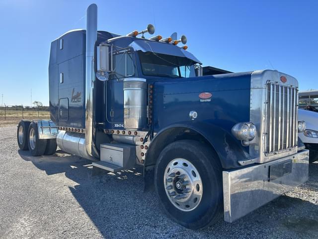 Image of Peterbilt 379 equipment image 4