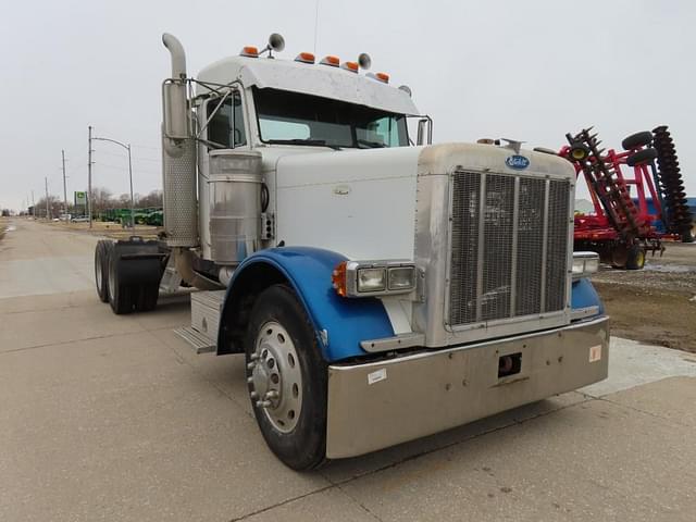 Image of Peterbilt 379 equipment image 3