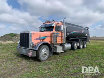 Main image Peterbilt 379