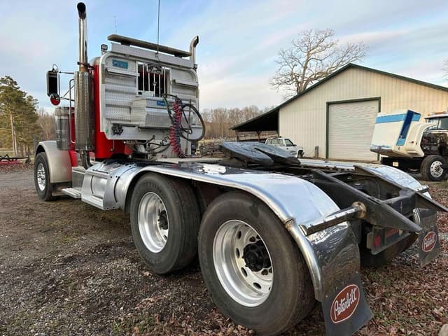 Image of Peterbilt 379 equipment image 2