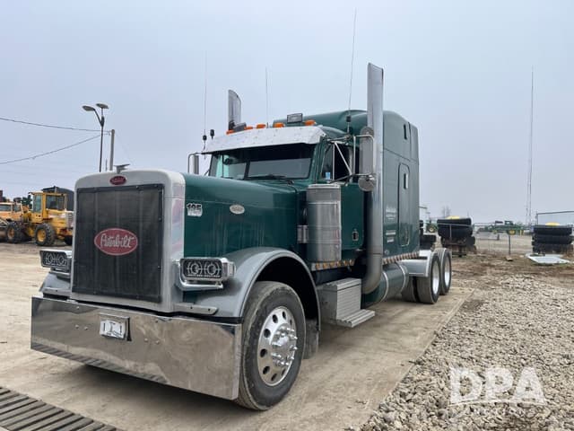 Image of Peterbilt 379 equipment image 1