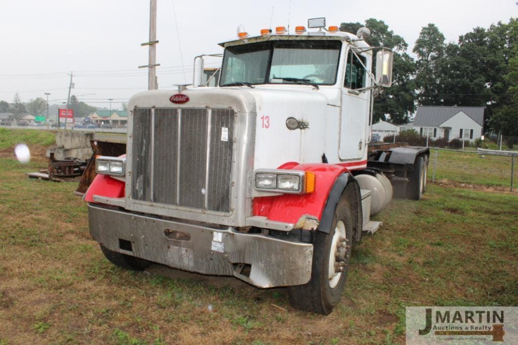 Main image Peterbilt 379