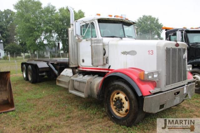 Image of Peterbilt 379 equipment image 1