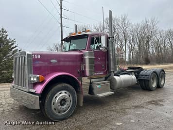 Main image Peterbilt 379