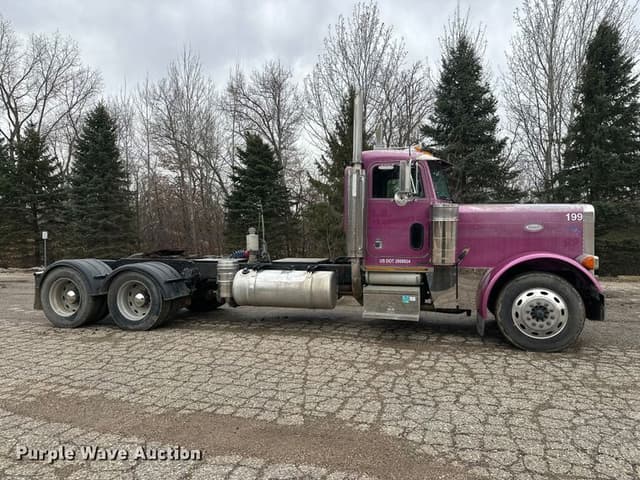 Image of Peterbilt 379 equipment image 3