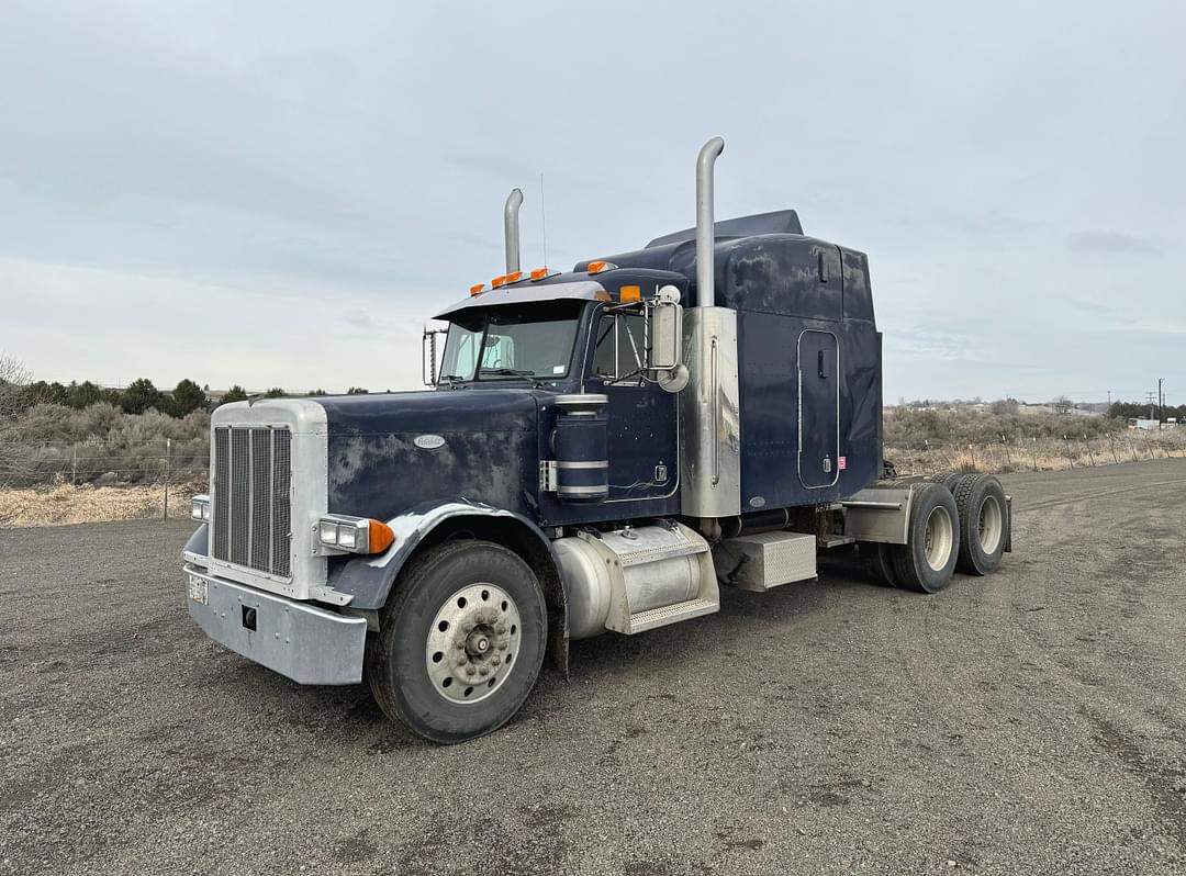 Image of Peterbilt 379 Primary image