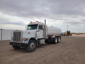 Main image Peterbilt 379