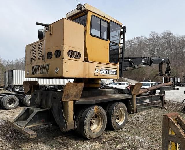 Image of Husky Brute XL235 equipment image 3