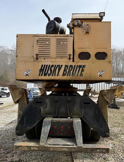 Image of Husky Brute XL235 equipment image 2