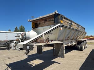 1999 Red River LB334 Image