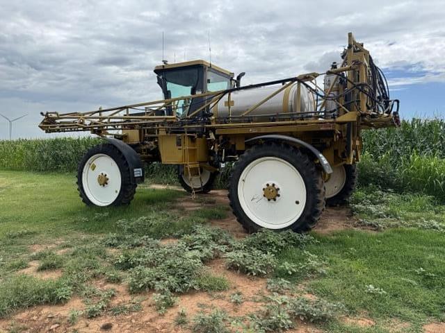 Image of Ag-Chem RoGator 854 equipment image 1