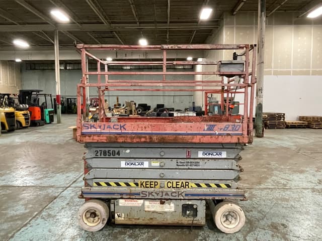 Image of Sky Jack SJIII 4830 equipment image 3