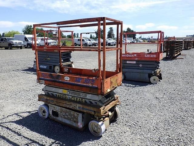 Image of Sky Jack SJIII3015 equipment image 1
