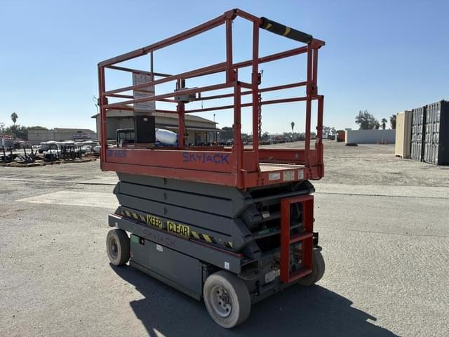 Image of Sky Jack SJIII4626 equipment image 3
