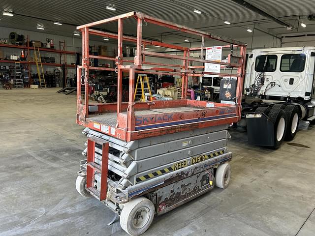Image of Sky Jack SJIII4626 equipment image 3