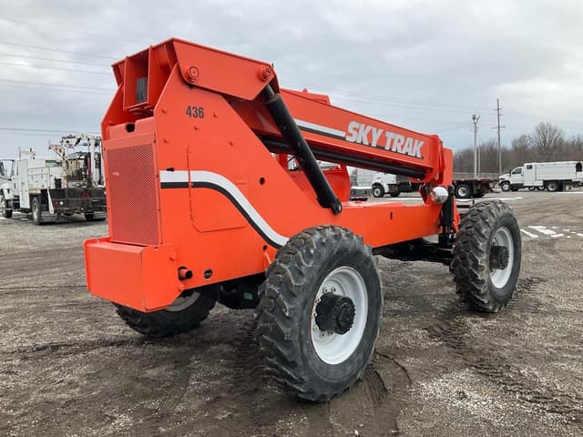 Image of Skytrak 6036 equipment image 4