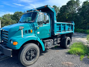 1999 Sterling 7501 Image