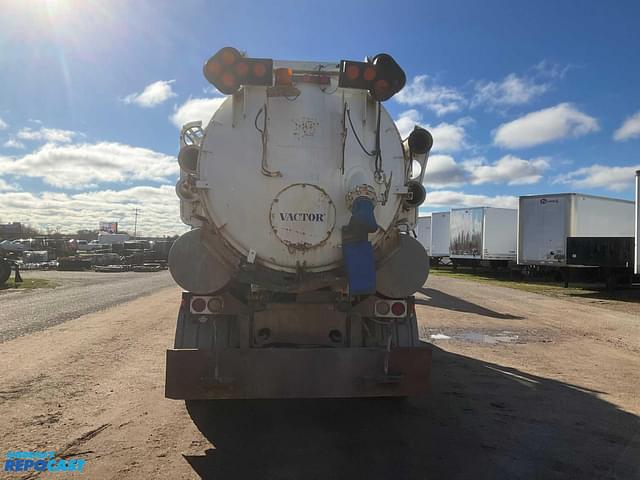 Image of Sterling Vactor 2100 equipment image 3