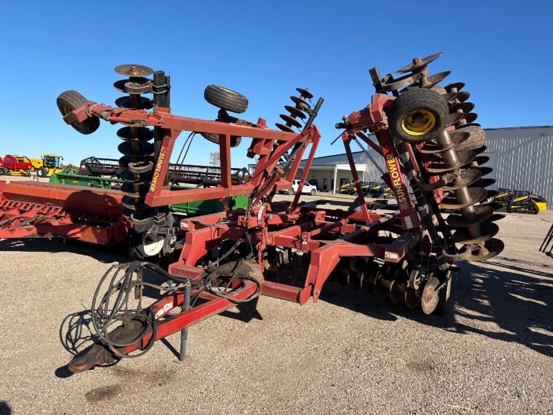 1999 Sunflower 1433-29 Equipment Image0