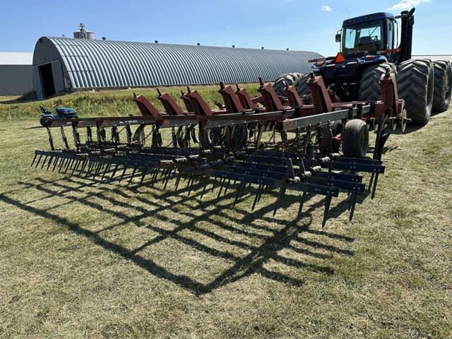 Image of Sunflower 4212 equipment image 4