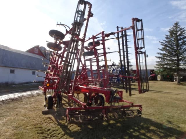 Image of Sunflower 5034 equipment image 2