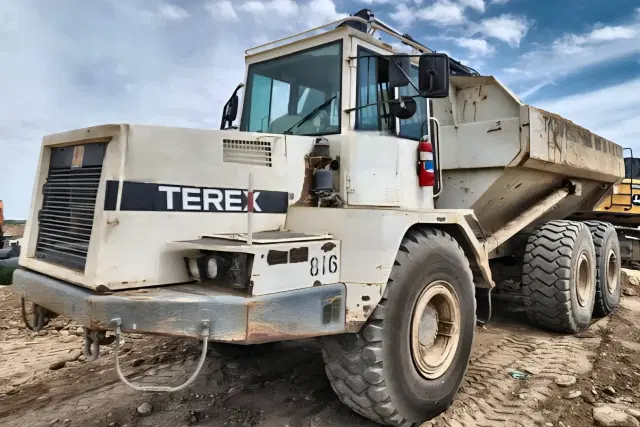 Image of Terex TA30 equipment image 4