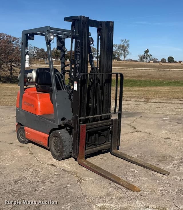 Image of Toyota 42-6FGCU15 equipment image 2