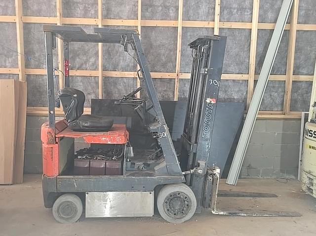 Image of Toyota 5FBCU15 equipment image 1