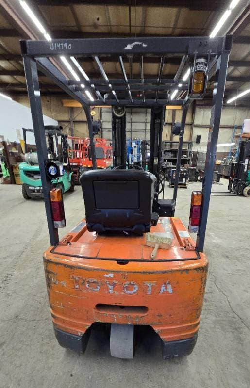 Image of Toyota 5FBE15 equipment image 3