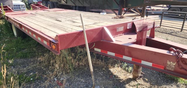 Image of Trail King TK40LP-2400 equipment image 1