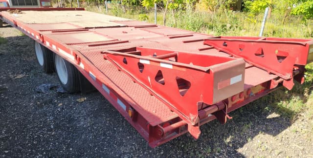 Image of Trail King TK40LP-2400 equipment image 3