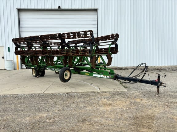1999 Unverferth Rolling Harrow  II Equipment Image0