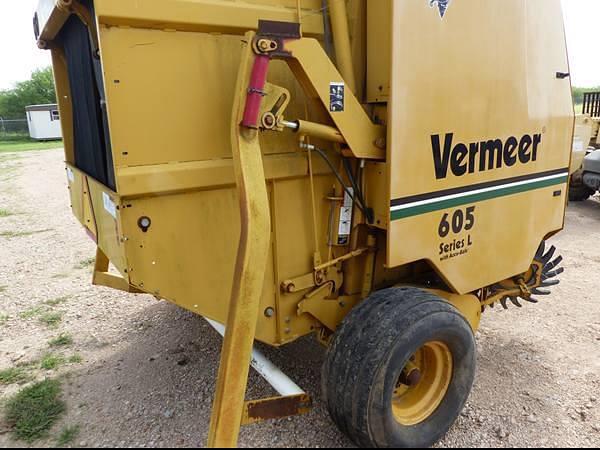 Image of Vermeer 605L equipment image 1