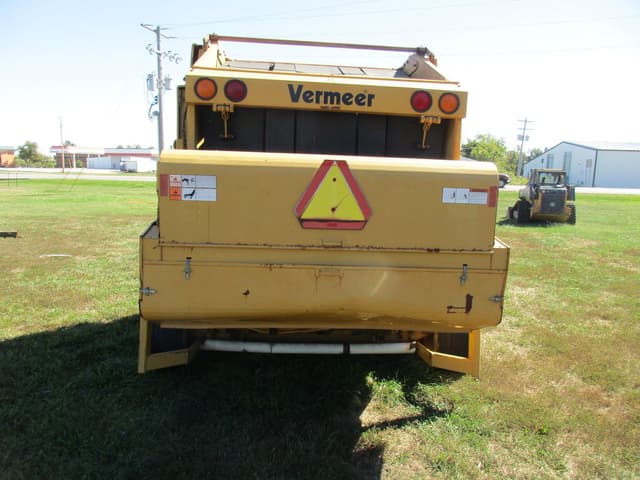 Image of Vermeer 605L equipment image 2