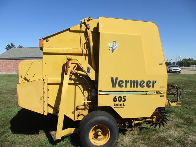 Image of Vermeer 605L equipment image 3