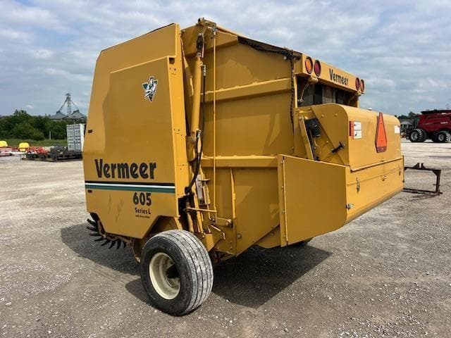 Image of Vermeer 605L equipment image 3